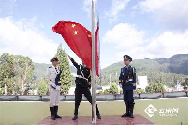 cosx的对称轴是什么？游戏画面
