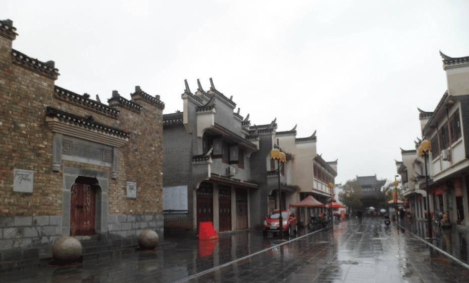 逃离天鹅森林